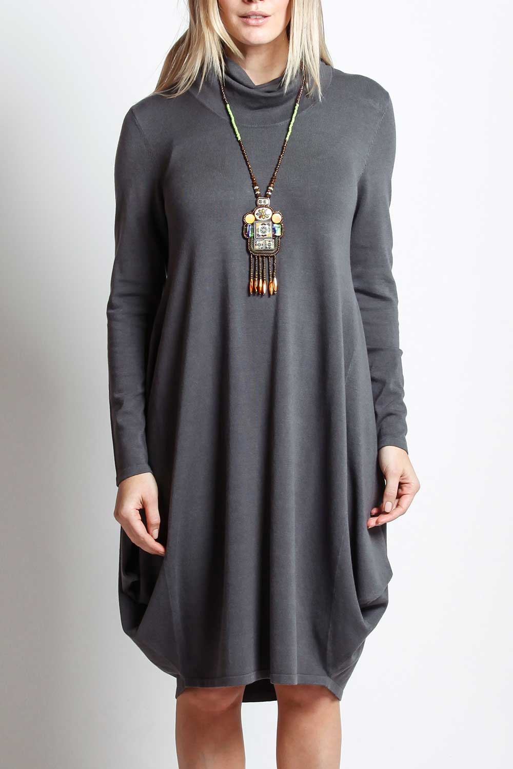 NEW Holmes & Fallon Womens Knee Length Dresses Roll Neck Sweater Dress